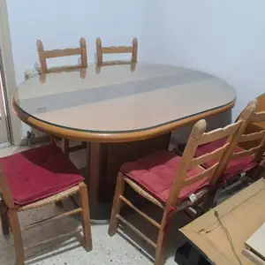 Τραπέζι με καρέκλες. Καναπές που γίνεται κρεβάτι και TV έπιπλο, Nicosia — Egkomi - Makedonitissa