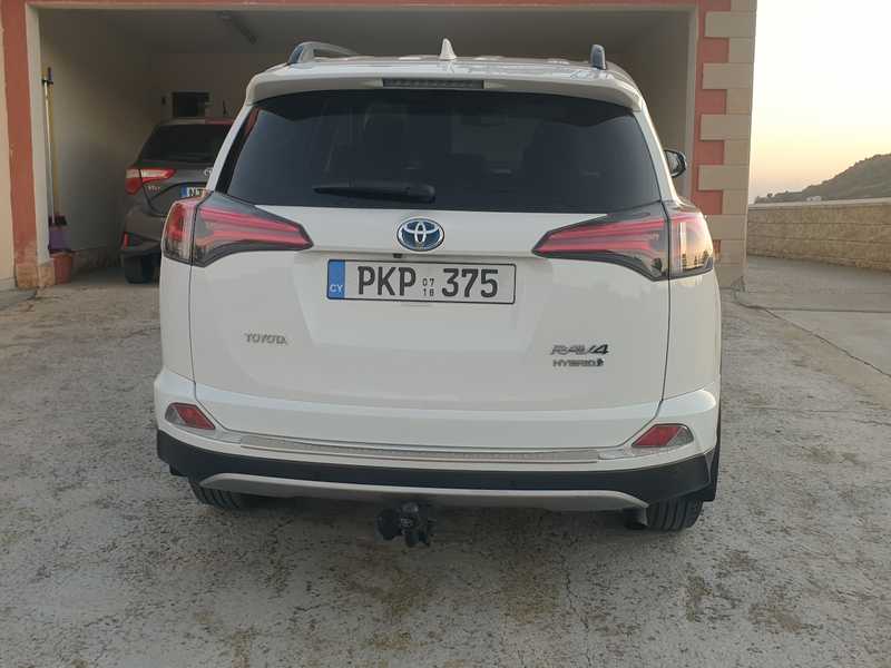 2018 Toyota RAV4 2,5L 2018 Cyprus