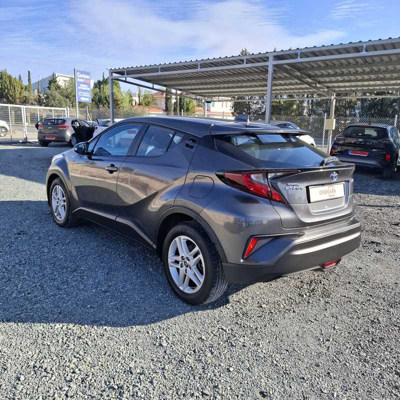 2021 Toyota C-HR 1,8L 2021 Cyprus
