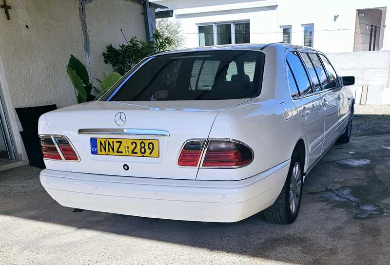 1997 Mercedes-Benz E-Class 2,4L 1997 Cyprus