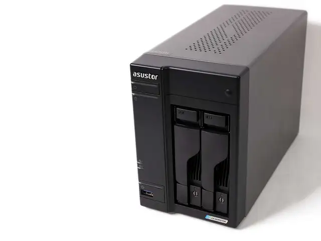Asustor as6702t v2 nas, 2-bay, 4x m.2 nvme, 2x5gbe, boxed / σαν καινούργιο, Nicosia — Nicosia - Lykabittos