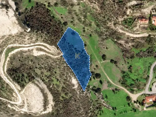 Residential Plot 6033 m², Επαρχία Λεμεσού — Άγιος Τύχων