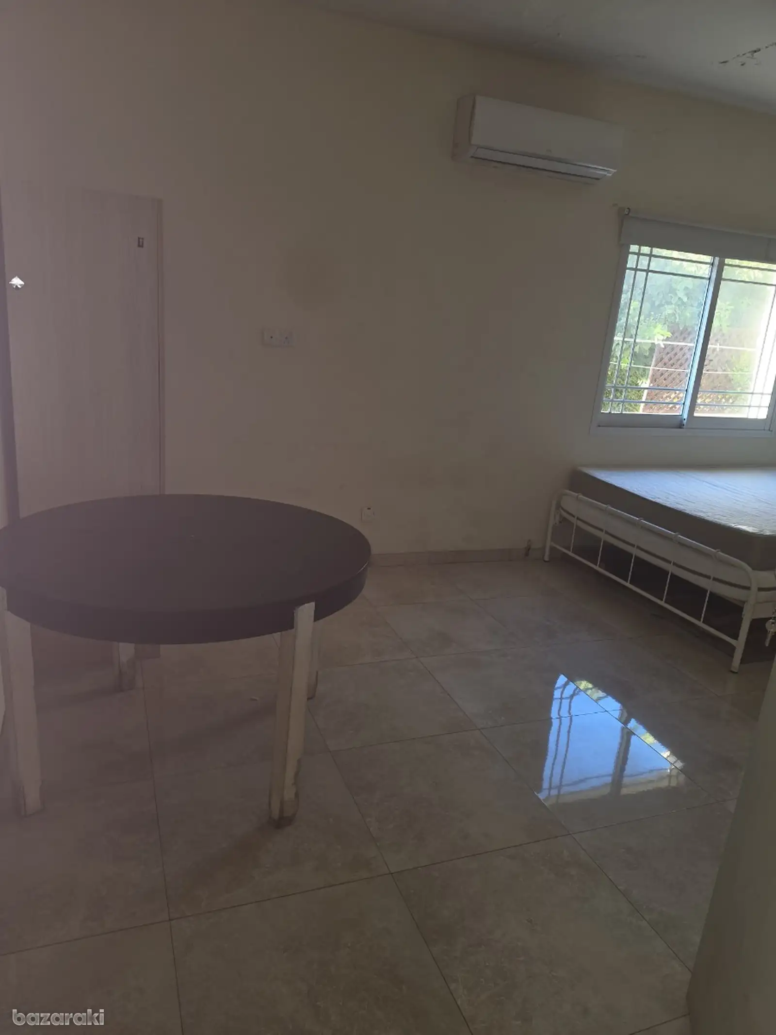 Room — 3