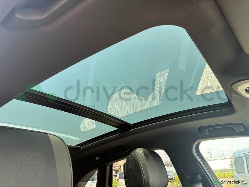 2023 Porsche Macan 2,9L 2023 Cyprus