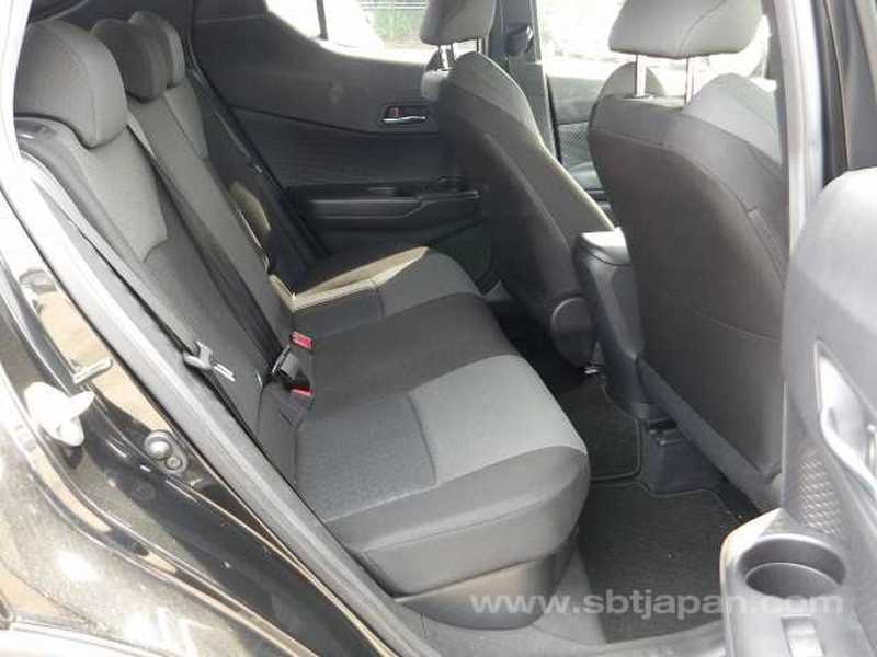 2022 Toyota C-HR 1,8L 2022 Cyprus
