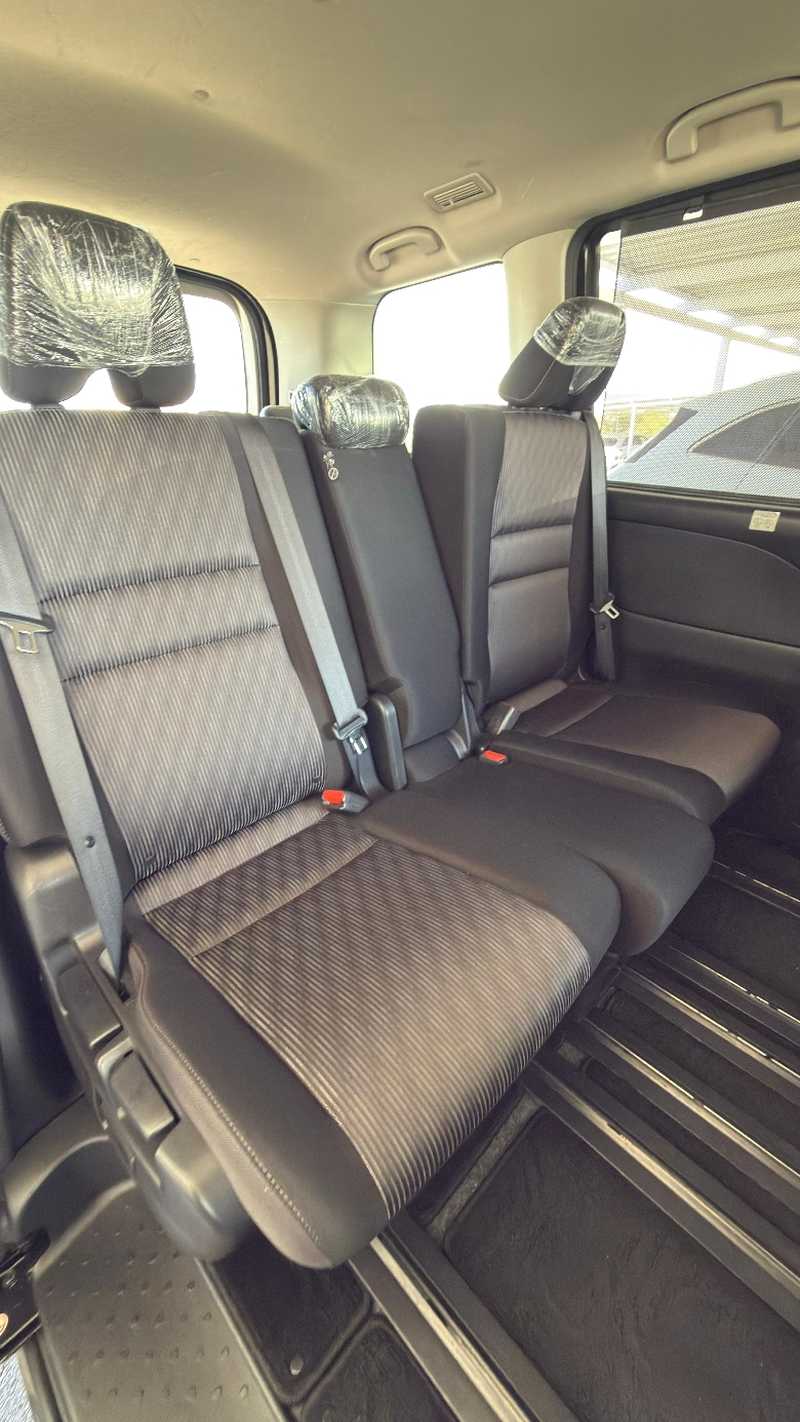 2022 Nissan Serena 2,0L 2022 Cyprus