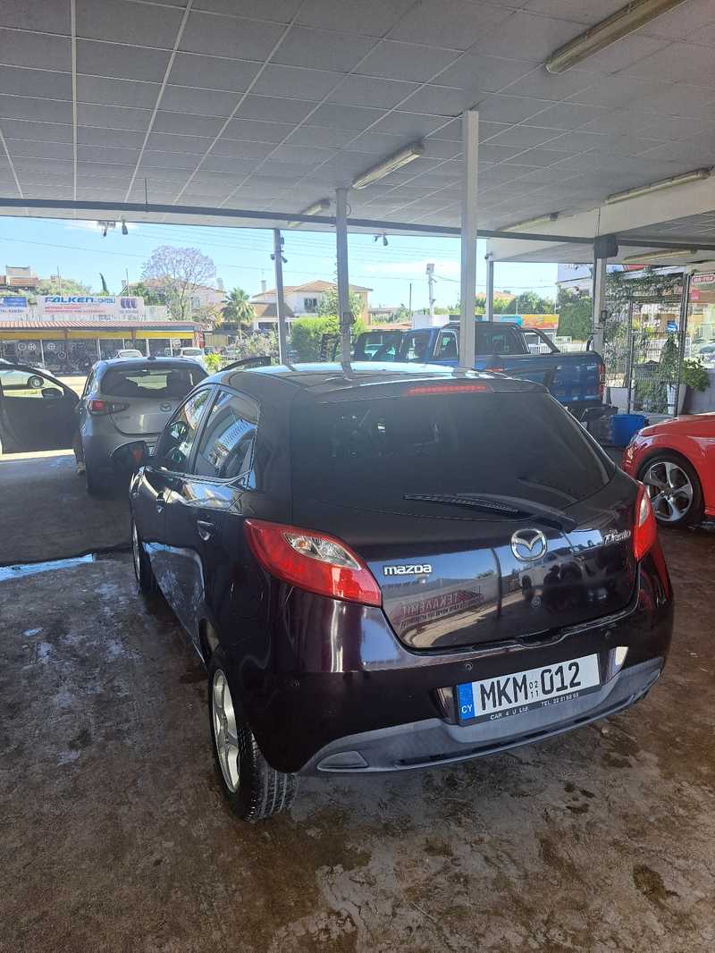 2011 Mazda Demio 1,3L 2011 Cyprus