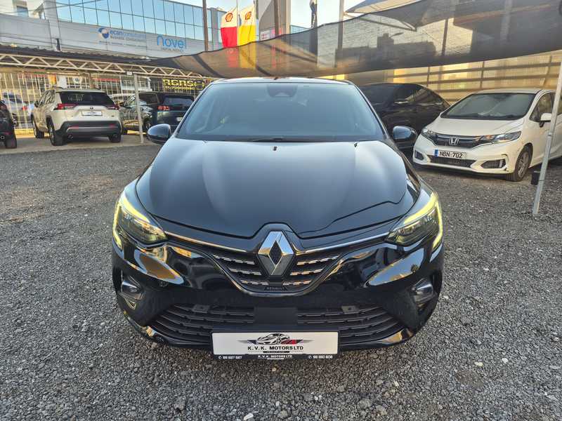 2022 Renault Clio 1,6L 2022 Cyprus