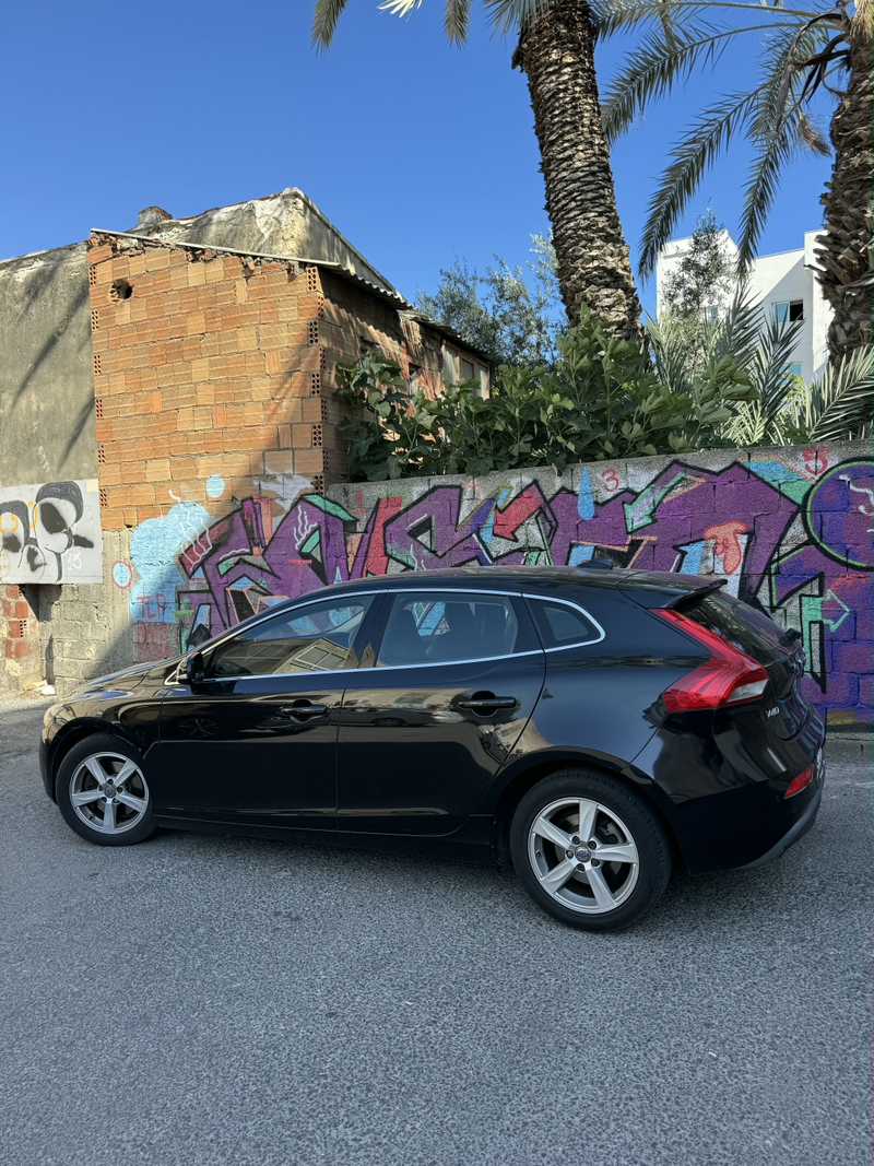 2015 Volvo V40 1,6L 2015 Cyprus
