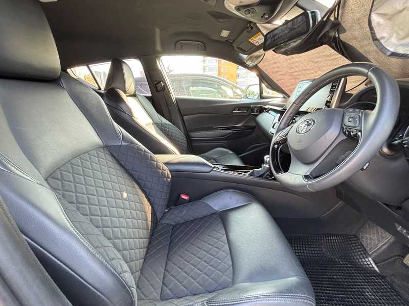 2022 Toyota C-HR 1,8L 2022 Cyprus