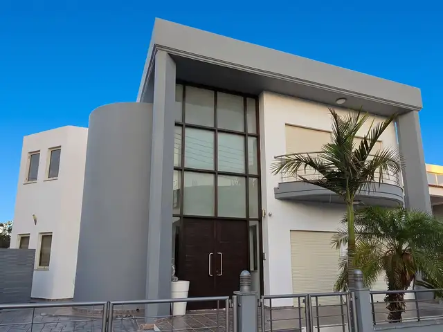 4-bedroom detached house to rent, Limassol — Agios Athanasios