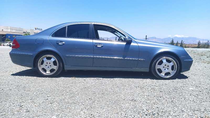 2004 Mercedes-Benz E-Class 3,2L 2004 Cyprus