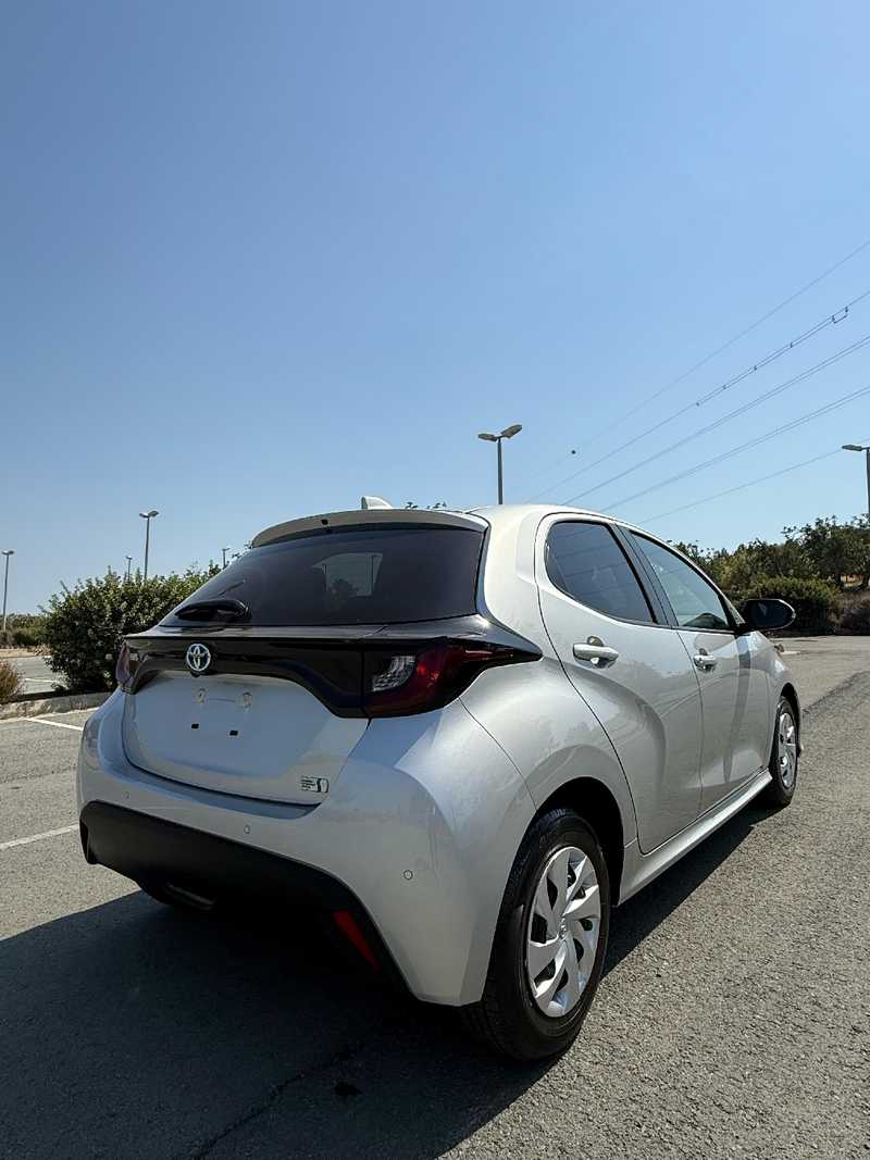 2022 Toyota Yaris 1,5L 2022 Cyprus