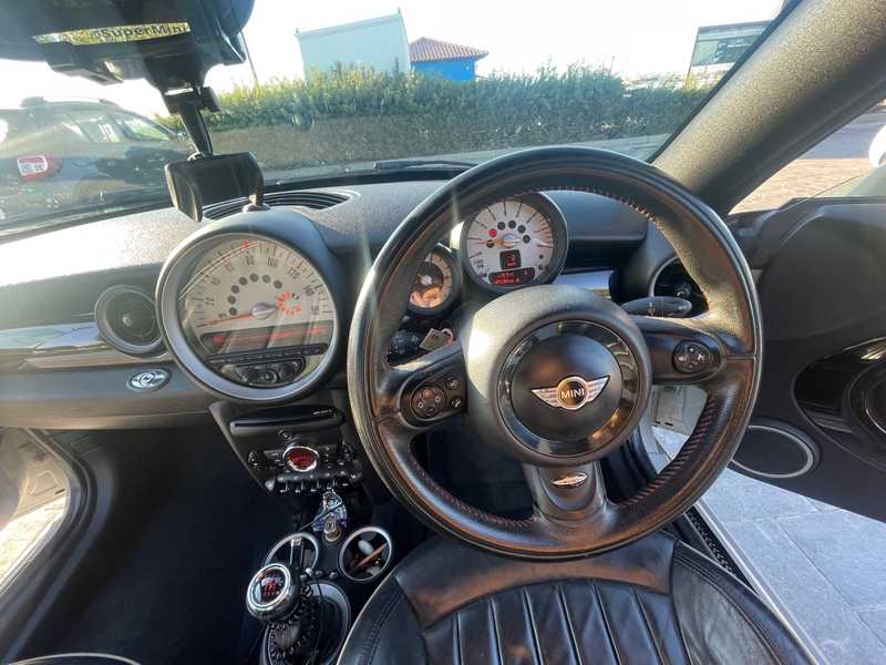2013 Mini Convertible 1,6L 2013 Cyprus