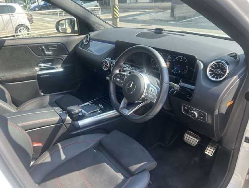 2023 Mercedes-Benz GLA-Class 2,0L 2023 Cyprus