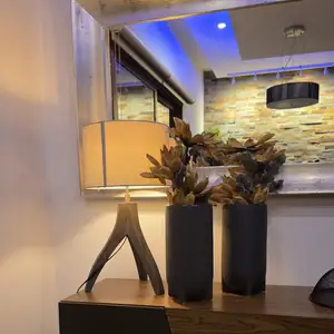 Modern Wooden Tripod Table Lamp, Επαρχία Λεμεσού — Άγιος Τύχων Τουριστική Περιοχή