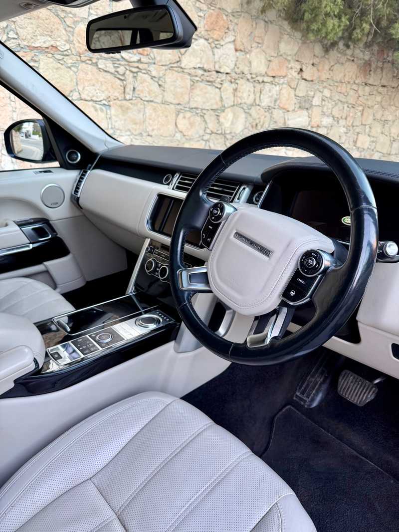 2015 Land Rover Range Rover Vogue 3,0L 2015 Cyprus