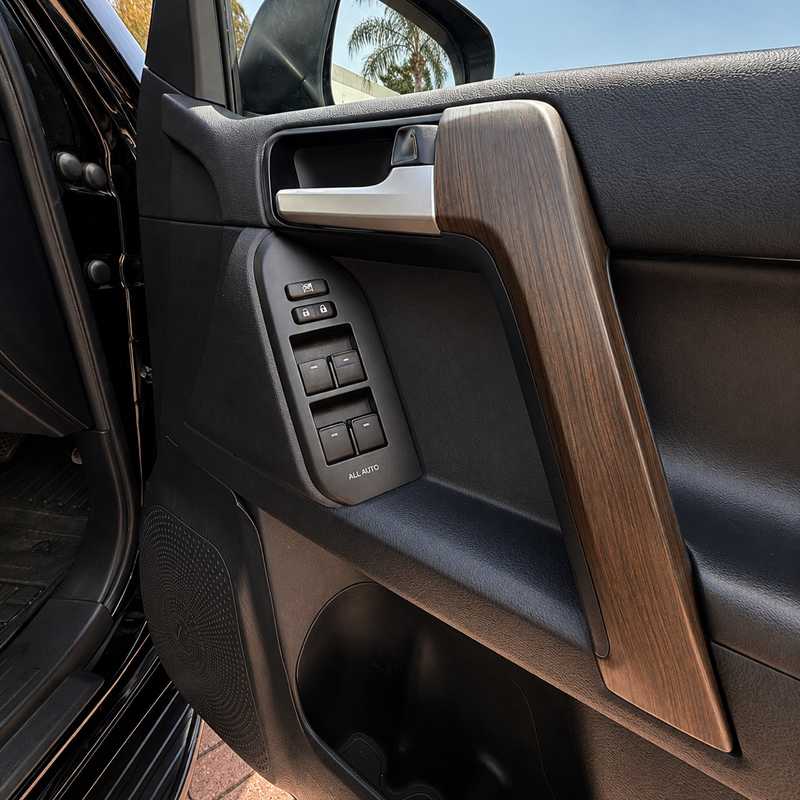 2023 Toyota Land Cruiser Prado 2,7L 2023 Cyprus
