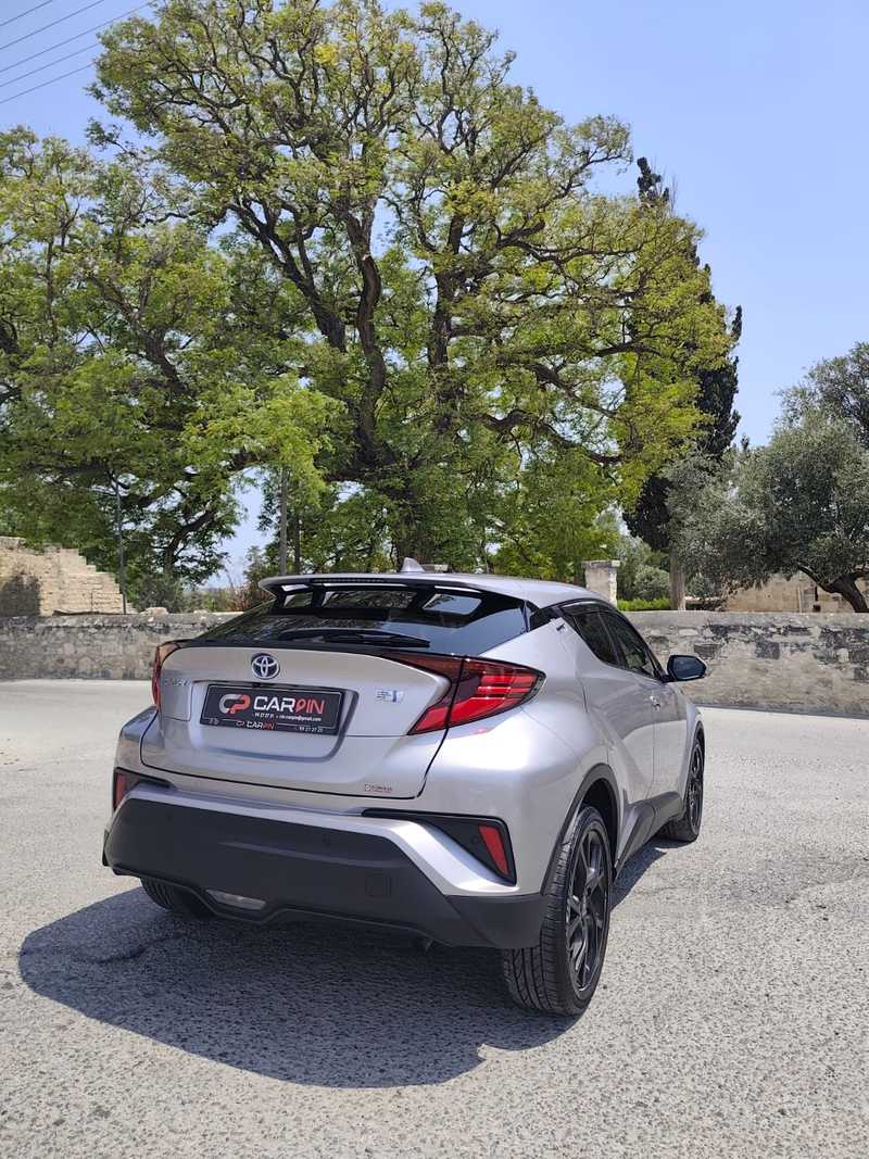 2022 Toyota C-HR 1,8L 2022 Cyprus