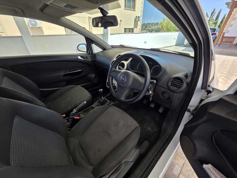 2008 Opel, Vauxhall Corsa 1,3L 2008 Cyprus