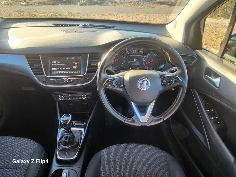 2019 Opel, Vauxhall Crossland X 1,5L 2019 Cyprus