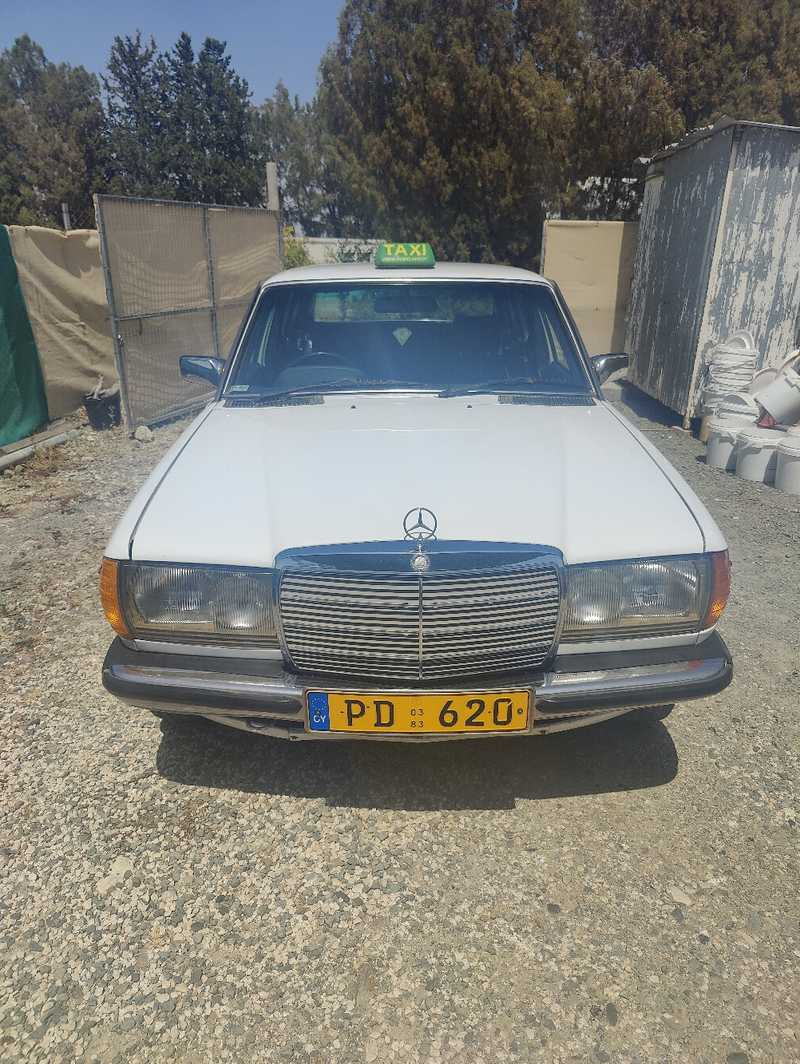 1983 Mercedes-Benz E-Class 3,0L 1983 Cyprus