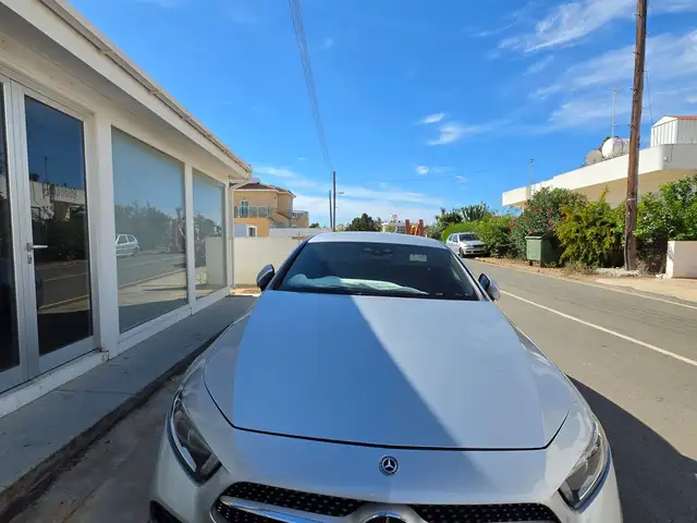 Mercedes-Benz CLS-Class