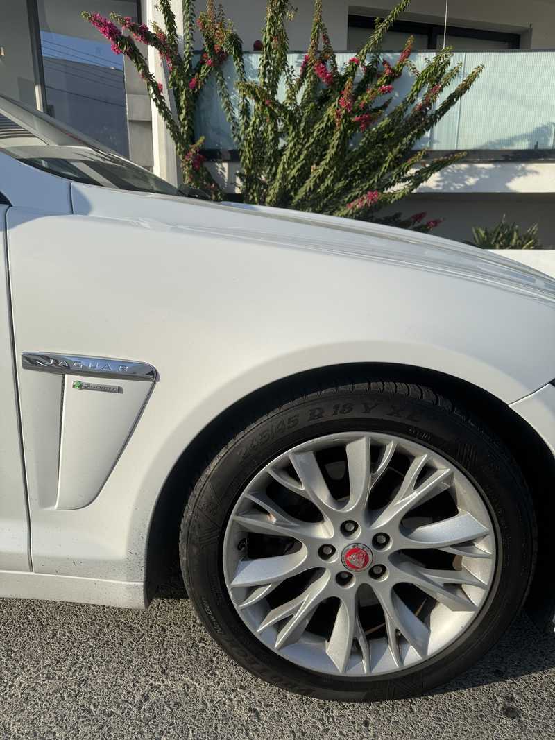 2015 Jaguar XF 2,2L 2015 Cyprus