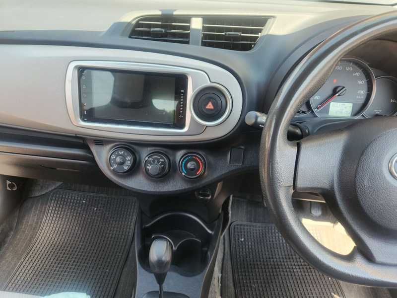 2013 Toyota Vitz 1,3L 2013 Cyprus