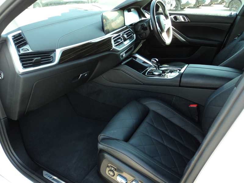 2023 BMW X6 3,0L 2023 Cyprus