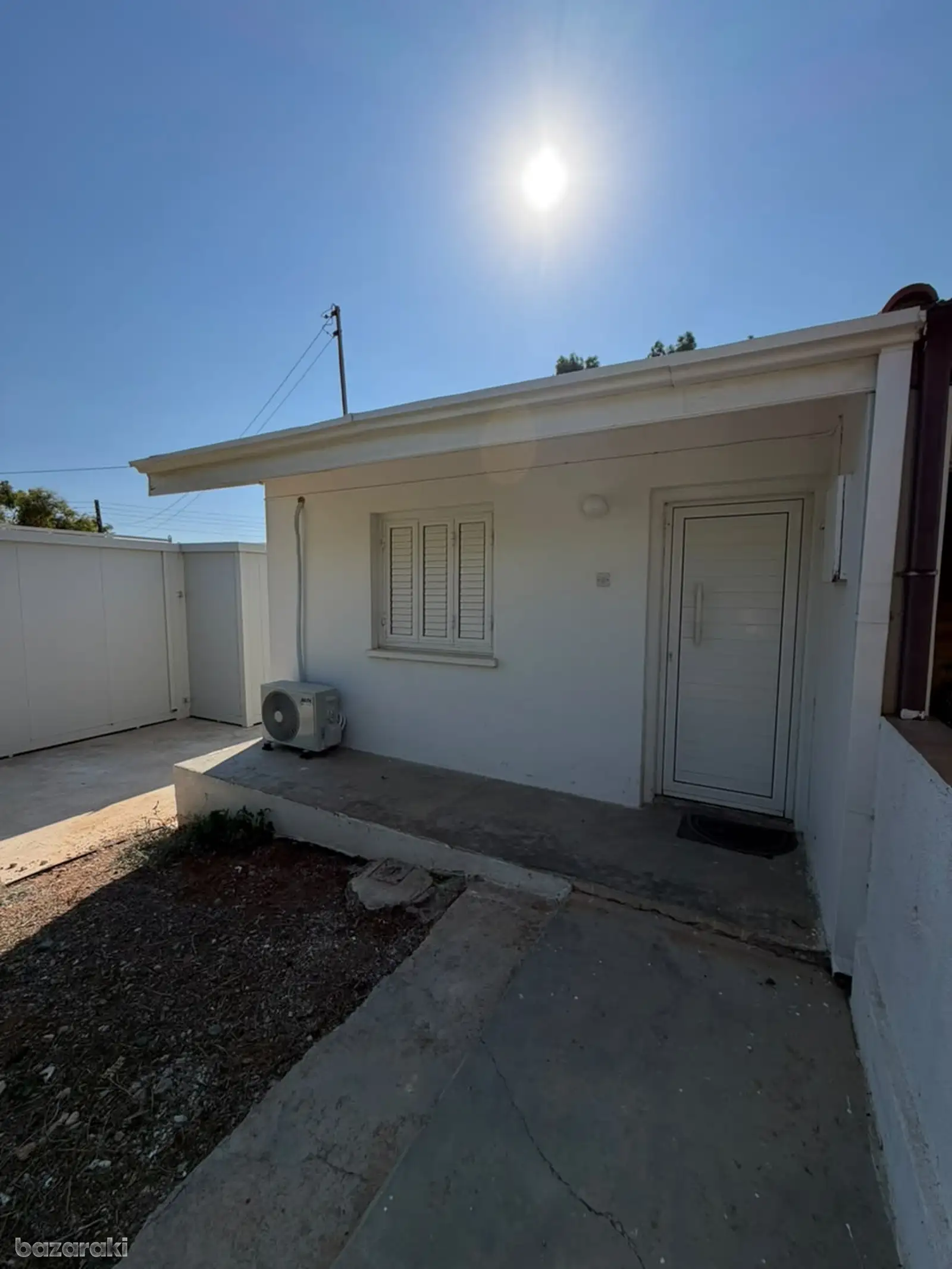 House, 1 bedroom — 9