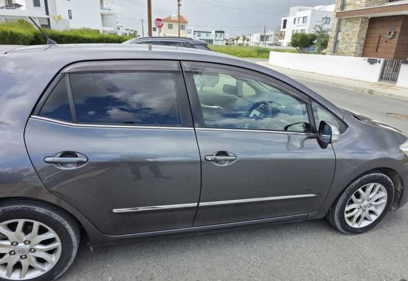 2012 Toyota Auris 1,6L 2012 Cyprus