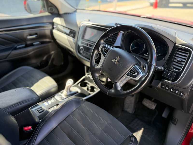 2019 Mitsubishi Outlander 2,4L 2019 Cyprus