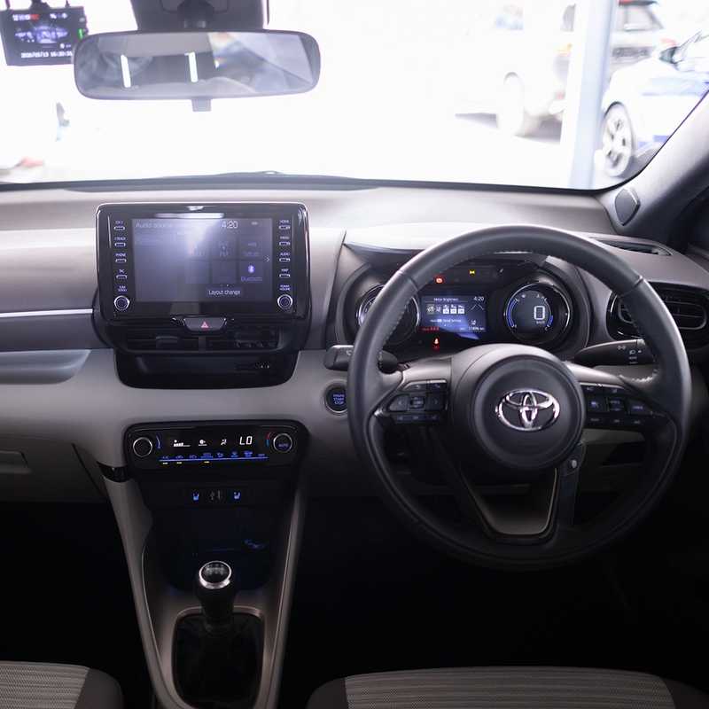 2021 Toyota Yaris 1,5L 2021 Cyprus