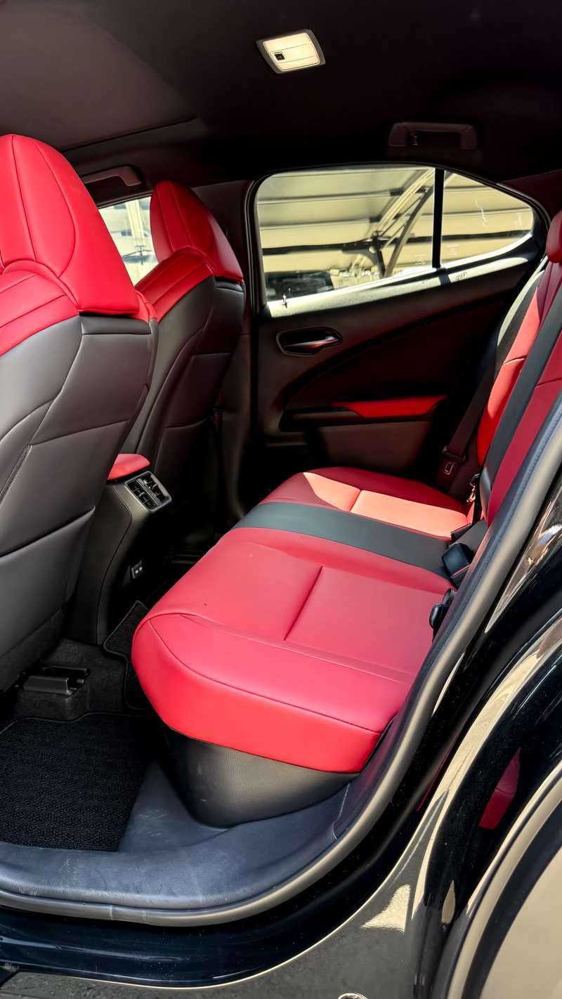 2023 Lexus UX 2,0L 2023 Cyprus