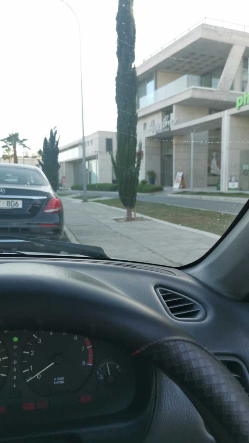 Mitsubishi Carisma 1,5L 1997