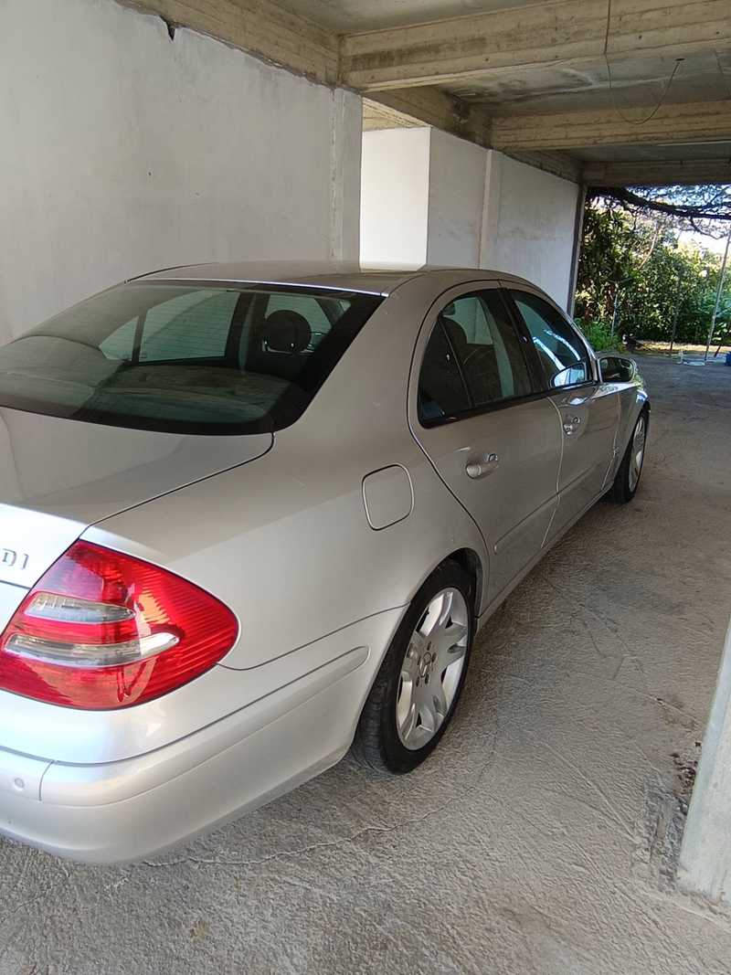 2004 Mercedes-Benz E-Class 2,2L 2004 Cyprus