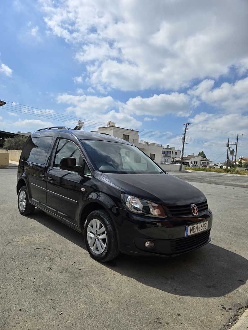 2014 Volkswagen Caddy 1,9L 2014 Cyprus