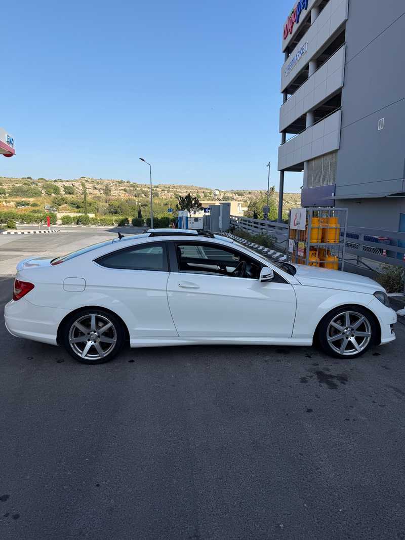2014 Mercedes-Benz C-Class 2,1L 2014 Cyprus