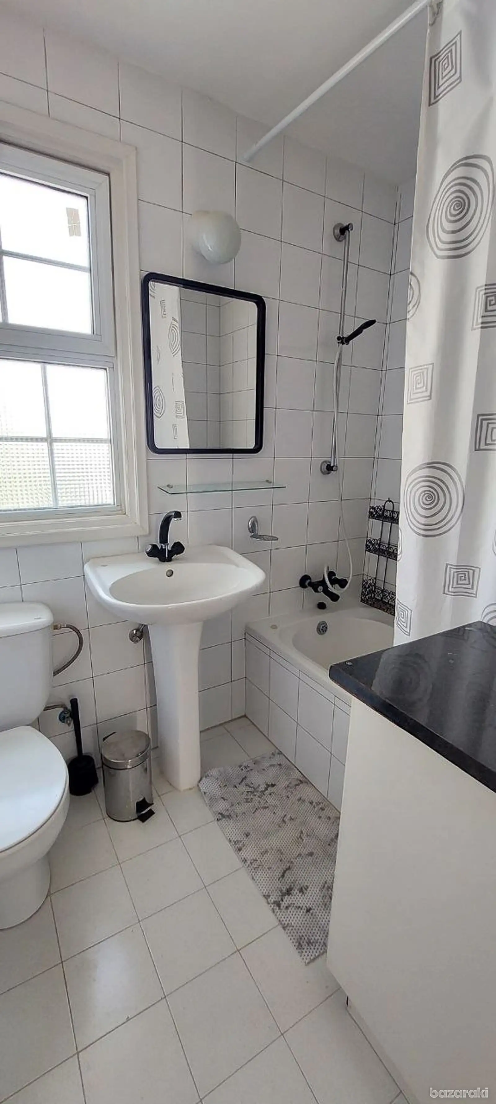 House, 2 bedrooms — 12