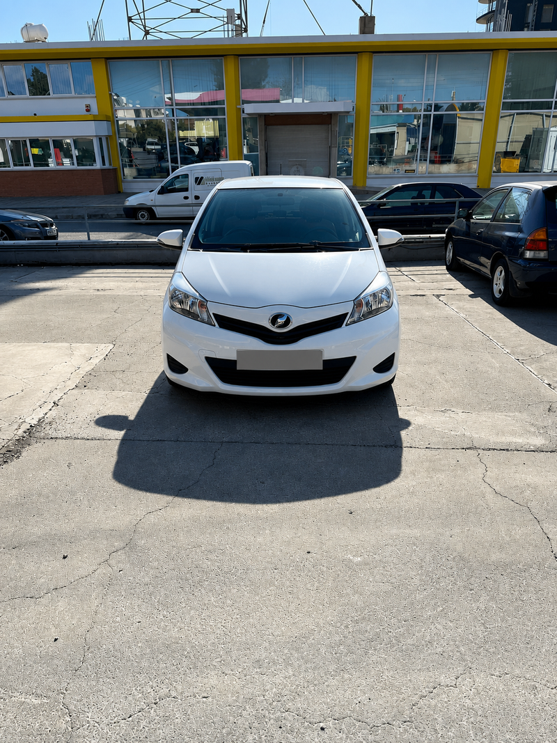 Toyota Vitz 1,3L 2014
