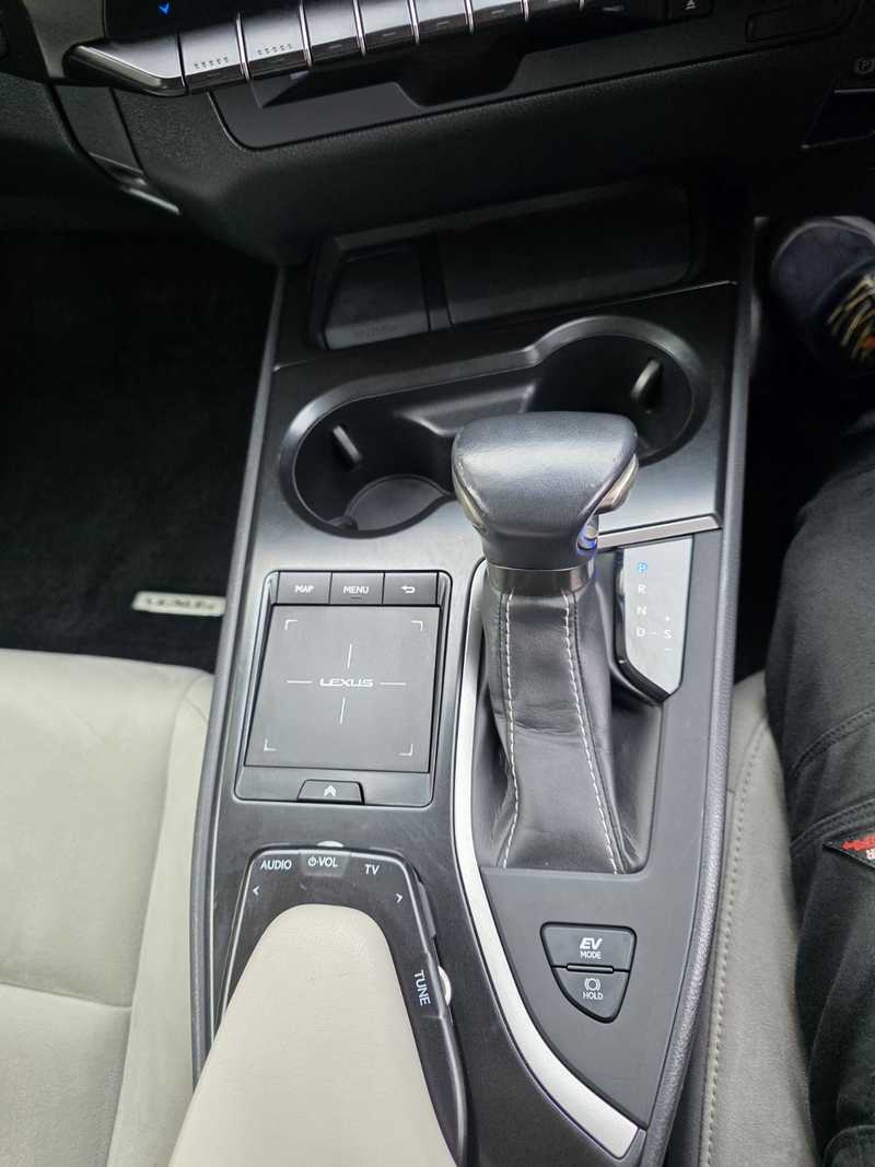 2019 Lexus UX 2,0L 2019 Cyprus