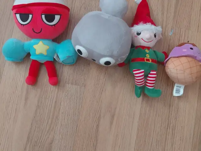 Good quality plushes can be bought seperately, Επαρχία Λευκωσίας — Αγλαντζιά