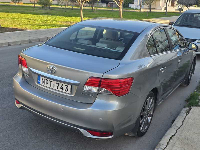 2013 Toyota Avensis 2,2L 2013 Cyprus