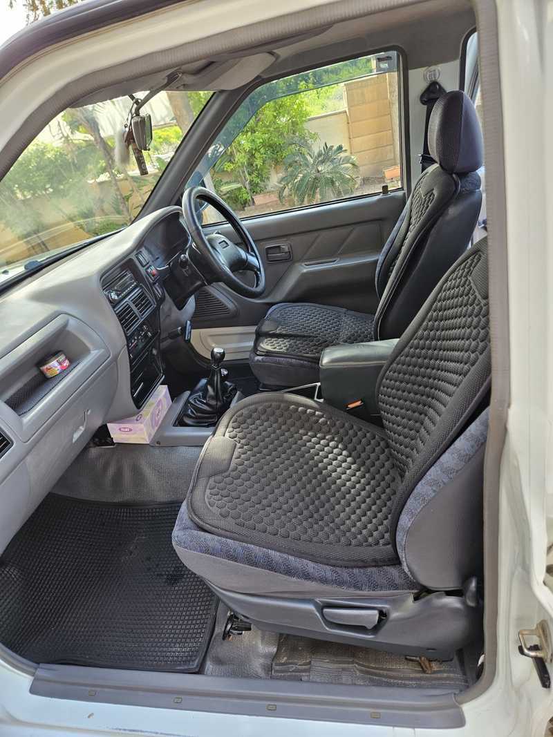 2002 Isuzu Pick-up 2,5L 2002 Cyprus