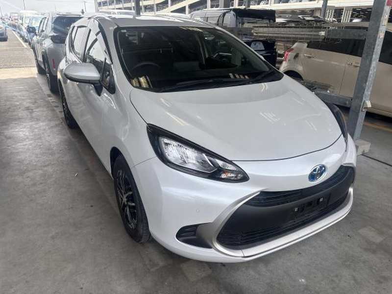 Toyota Aqua 1,5L 2024