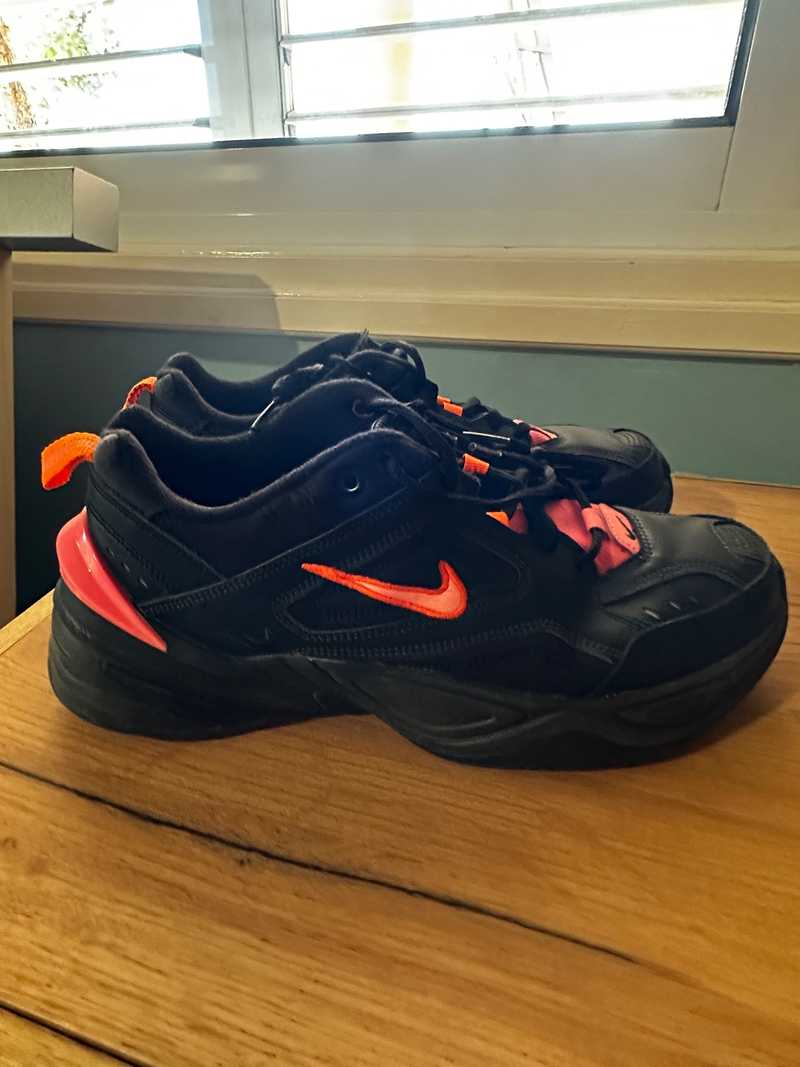 nike tekno black and pink