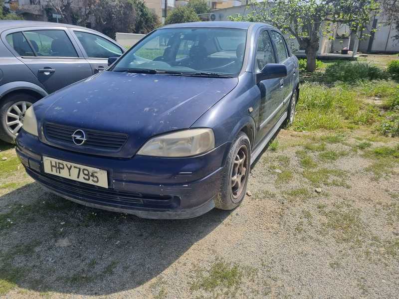 2001 Opel, Vauxhall Astra 1,4L 2001 Cyprus