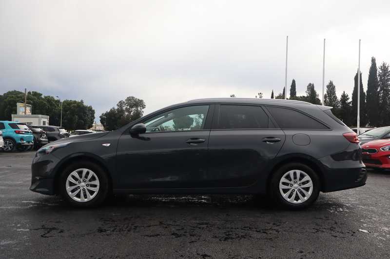 2025 KIA Ceed 1,5L 2025 Cyprus