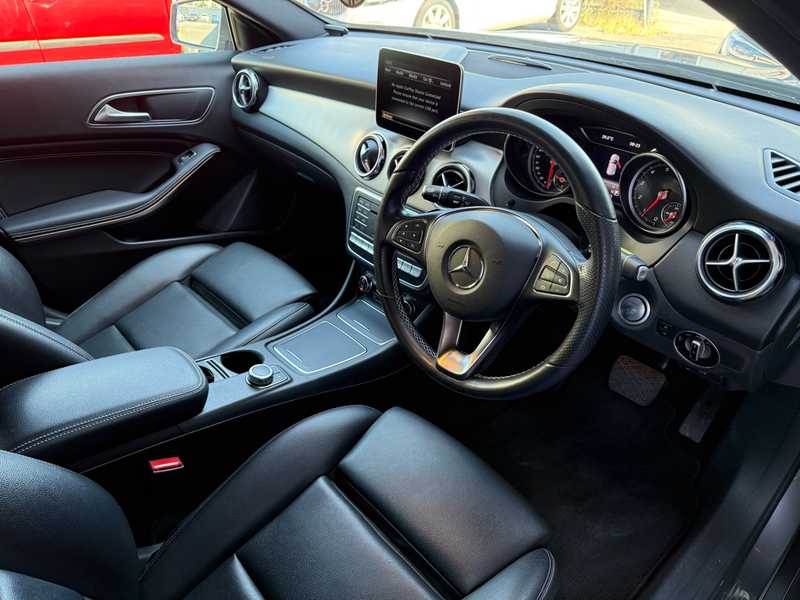 2019 Mercedes-Benz GLA-Class 2,0L 2019 Cyprus
